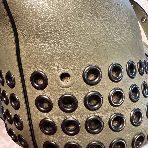 Coach Olive/sage grommet glove leather bucket bag - Picture 4 of 8